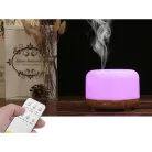 Több színben világító aromaterápiás párásító távirányítóval