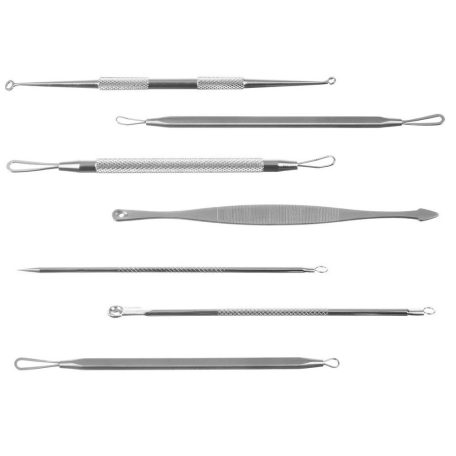 7 részes mitesszer eltávolító készlet praktikus tartóban