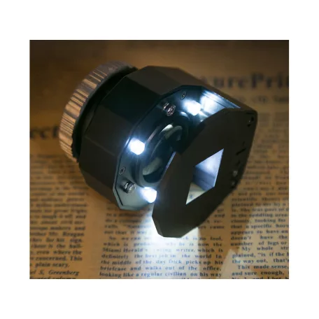 Ékszerész 30x mikroszkóp 3 LED-el és UV fénnyel praktikus tárolóban