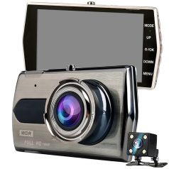   Full HD autós kamera LCD kijelzővel és állítható rögzítővel