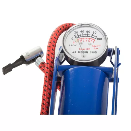 Autós, motoros és kerékpáros lábpumpa nyomásmérővel