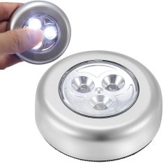3 LED-es akkumulátoros érintésvezérelt lámpa 