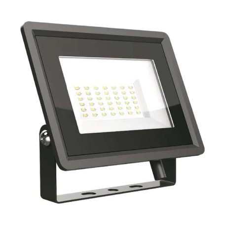 30W kültéren is használható LED reflektor IP66 2700 lumen