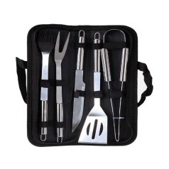 5 részes grill eszköz készlet praktikus táskában