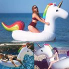 Óriási unikornis formájú felfújható úszómatrac - 141 cm x 115 cm x 115 cm